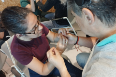 Usuarios de la asociación realizando una actividad