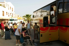 Oro Bus red